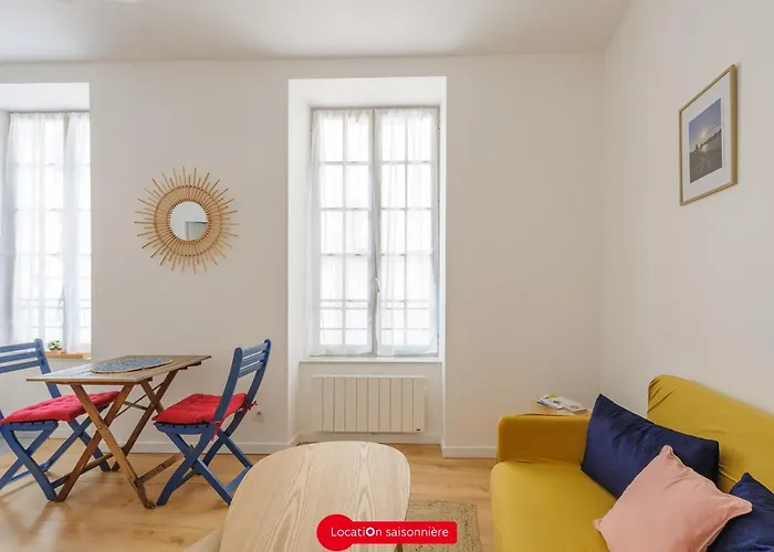 Appartement Charme & Confort A 10M Du Vieux Port- La Rochelle, 2 Pers, Wifi & Equipements Complets - Fr-1-535-56